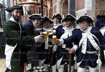 Otwarcie restauracji i browaru PG4 w Central Hotel...