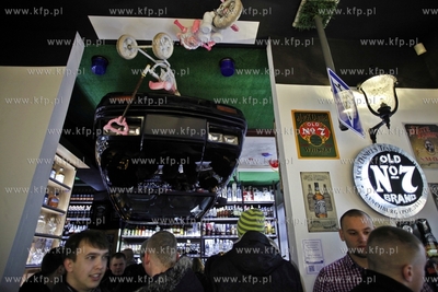 Kabaret Limo sprzedawal alkohol w sklepie monopolowym...