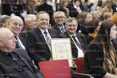 Amber Expo. Gdanskie Targi Turystyczne. Wreczenie Bursztynowych...
