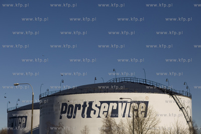 Gdansk. Westerpaltte. Port Polnocny. Firma Port Service...