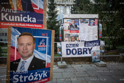 Sopot. Ul. 3 Maja. Samorządowa kampania wyborcza....