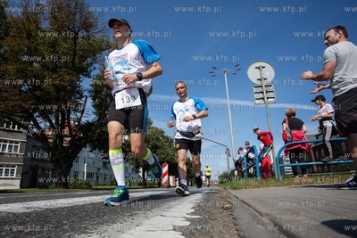 Gdańsk, skrzyżowanie Al. Grunwaldzkiej i Al.Wojska...