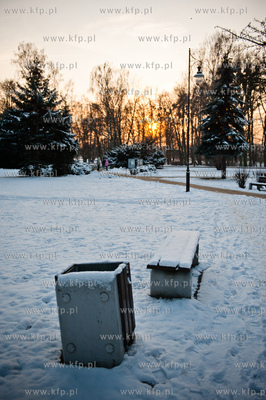 Gdansk. Zimowe mrozne popoludnie w Parku Jelitkowskim.
27.01.2012
fot....
