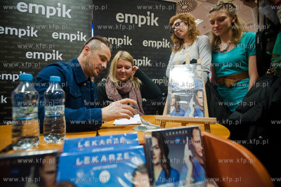Gdansk. Salon Empik w C.H. Galeria Baltycka. Spotkanie...