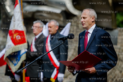 Gdansk. Msza Swieta na placu Obroncow Poczty Polskiej...