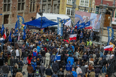 Gdansk. Manifestacja przeciwko podatkowi PIT, zorganizowana...