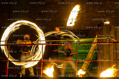 Gdansk. Klub B90. Koncert zespolu Paradise Lost.
Nz...