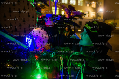 Gdansk. Plac przy boisku Szkoly Podstawowej nr 65....