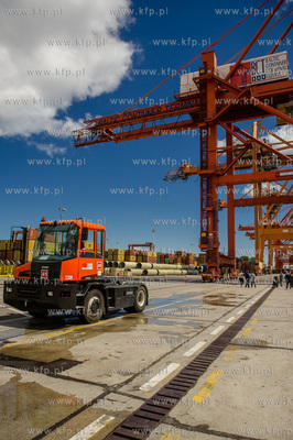 Dzien otwarty Baltyckiego Terminala Kontenerowego w...