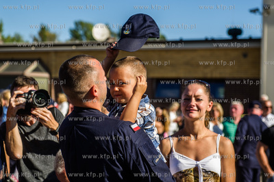 Port Wojenny w Gdyni Oksywiu. Przywitanie powracających...