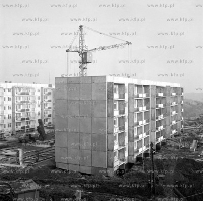 Budowa osiedla Łozy w Brzeznie 29.01.1975 6styczen75_z.kosycarz_p57...