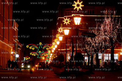 W Wejherowie swiateczne. Wejherowski rynek i deptak...