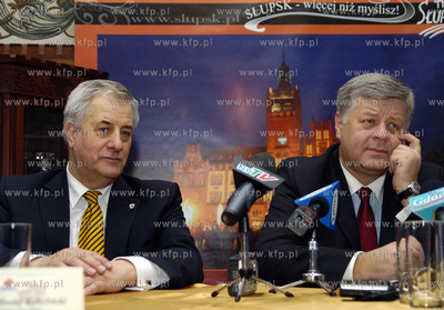 Slupsk

Jerzy Szmajdzinski, wicemarszalek Sejmu RP...