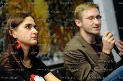 Gdansk. Swietlica Krytyki Politycznej. Spotkanie promujace...