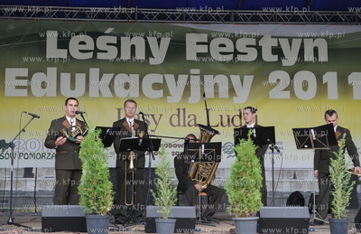 Plac Kuracyjny przy molo w Sopocie. Lesny Festyn Edukacyjny...