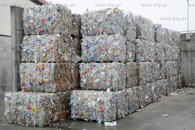 Dodatkowe urzadzenia odgazowujace majace usprawnic...