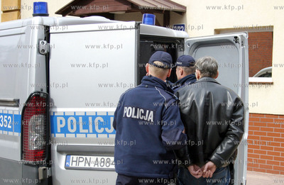 Sad w Wejherowie tymczasowo aresztowal mezczyzn oskarzonych...