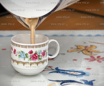 Muzeum Kaszubskie w Kartuzach. Prezentacja przygotowywania...