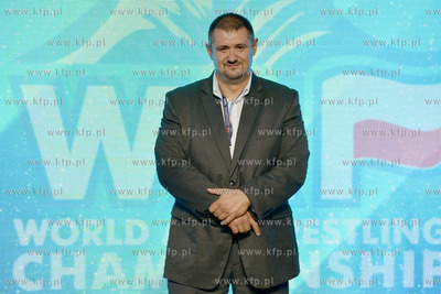 W ostatnim dniu odbywajacych sie w Hali Sportowo -...