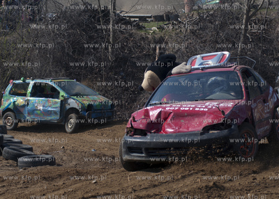 Zawory Wrak Race rozgrywane w Kolibki Adventure Park....