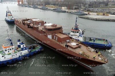 Gdynia Stocznia Marynarki Wojennej Wodowanie techniczne...