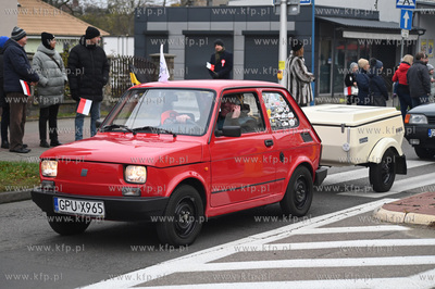Rumia. Parada z okazji 106. rocznicy odzyskania niepodleg?o?ci...