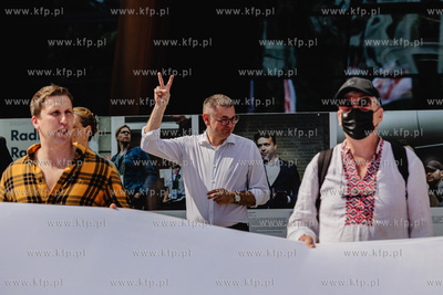 Gdańsk.  Marsz godności dla Białorusi.  Społeczna...