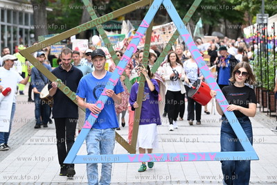 Marsz dla Zdrowia Psychicznego #poGodność i okazania...