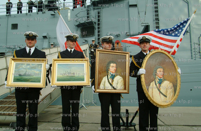 Chrzest fregaty rakietowej ORP "Gen. T. Kosciuszko"....