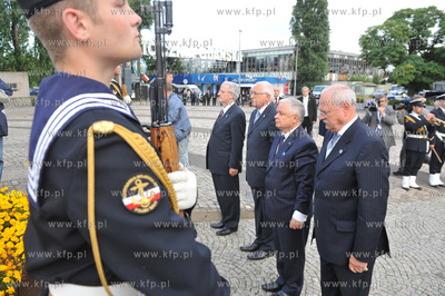 Spotkanie prezydentow Grupy Wyszehradzkiej. Ceremonia...