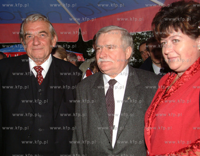 60 - te urodziny Lecha Walesy. Wsrod zaproszonych gosci...