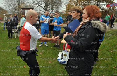 Sulmin (gmina Zukowo). Pierwszy Bieg Sztafetowy Firm...
