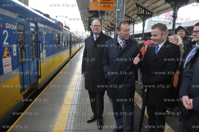 Oficjalne uruchoinienie nowej trasy kolejki SKM Gdansk...