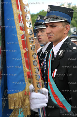 Otwarcie nowej remizy, strażnicy Ochotniczej Straży...