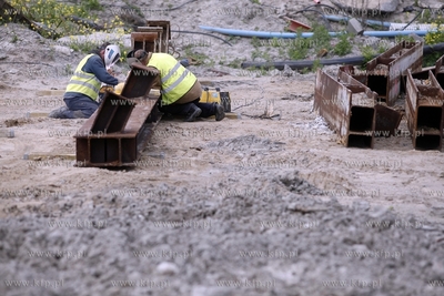 Gdansk. Prace przy budowie wezla drogowego na Letnicy...
