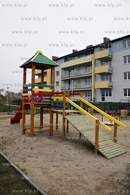 Uroczystosc przekazania mieszkan nowym lokatorom w...