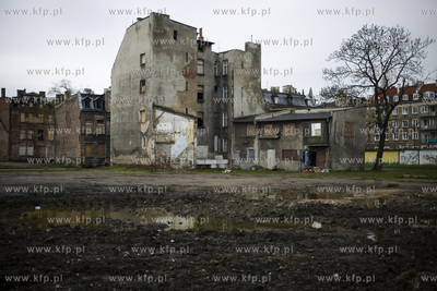 Gdańsk. Dolne Miasto. Kamienice w okolicy ulic Reduta...