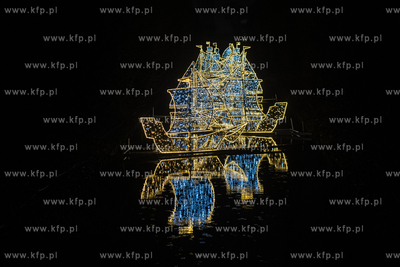 Iluminacje świąteczne w Parku Oliwskim. 05.12.2024...