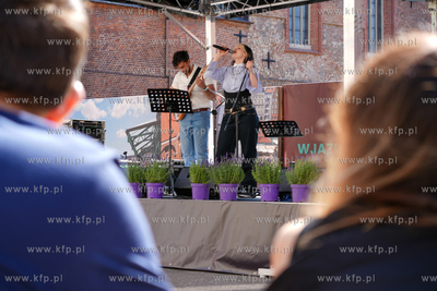 Gdańsk. Święto ulicy Lawendowej. Występ microdawki....