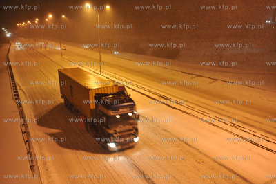 Gdansk Owczarnia. Atak zimy na trojmiejskiej obwodnicy...