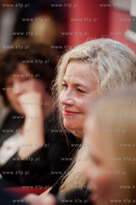 Gdansk. Biblioteka Manhattan w CH Manhattan. Promocja...