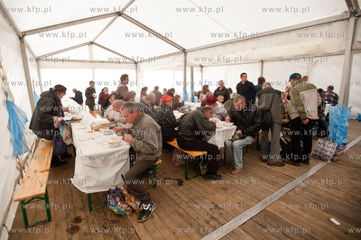 Gdansk. Targ Weglowy. Wielka Sobota. Sniadanie wielkanocne...