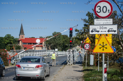 Gdańsk. Wyspa Sobieszewska. Uroczystość wbicia pierwszej...