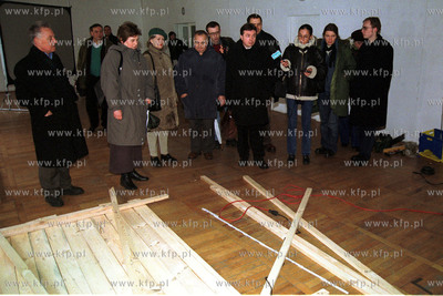   Do galerii Wyspa w Gdansku przybyla delegacja Ligii...