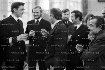 Wręczenie dyplomów kapitana żeglugi wielkiej oficerom...