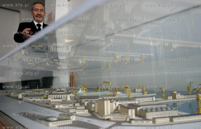 Kazimierz Smolinski - czasowo pelniacy obowiazki prezesa...