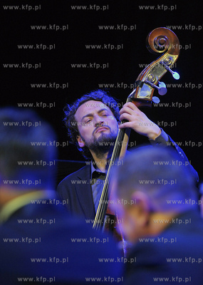 Gdanski Teatr Szekspirowski. Gdansk. Koncert Olo Walicki...