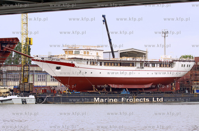 Transport kadluba do portu wewnetrzego w Gdansku szkolnego...