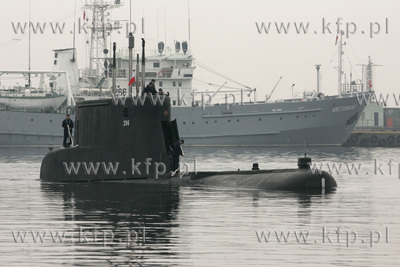 Gdynia, Port Marynarki Wojennej. Okret Podwodny ORP...