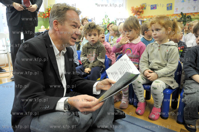 Gdansk, Przedszkole nr. 18 przy ul. Lawniczej. Premiera...